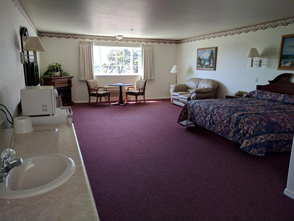 Lighthouse Inn Crescent City Kültér fotó