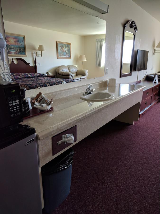 Lighthouse Inn Crescent City Kültér fotó
